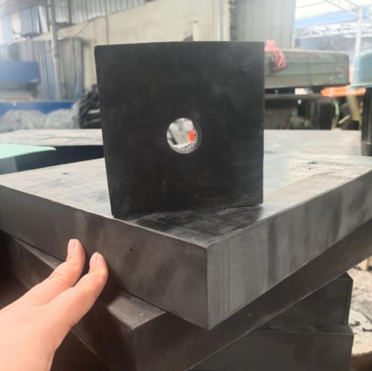 耐用升级定制级异型橡胶垫块系列